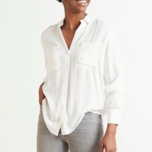 Evereve Essential Tunic Button Down Blouse